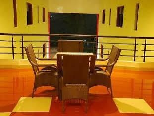 Hotel Indralok Junagadh Extérieur photo